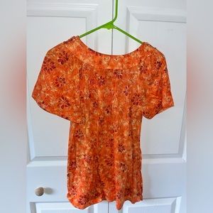 White Stag orange multicolored shirt small (4/6) in great used condition.